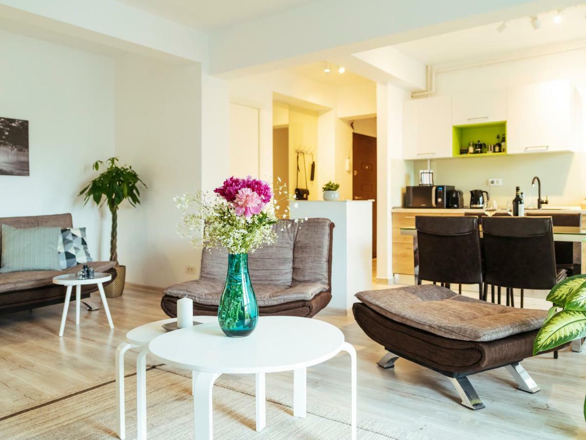 Bright And Spacious Central Apartment- Piata Amzei Bukurešť Exteriér fotografie