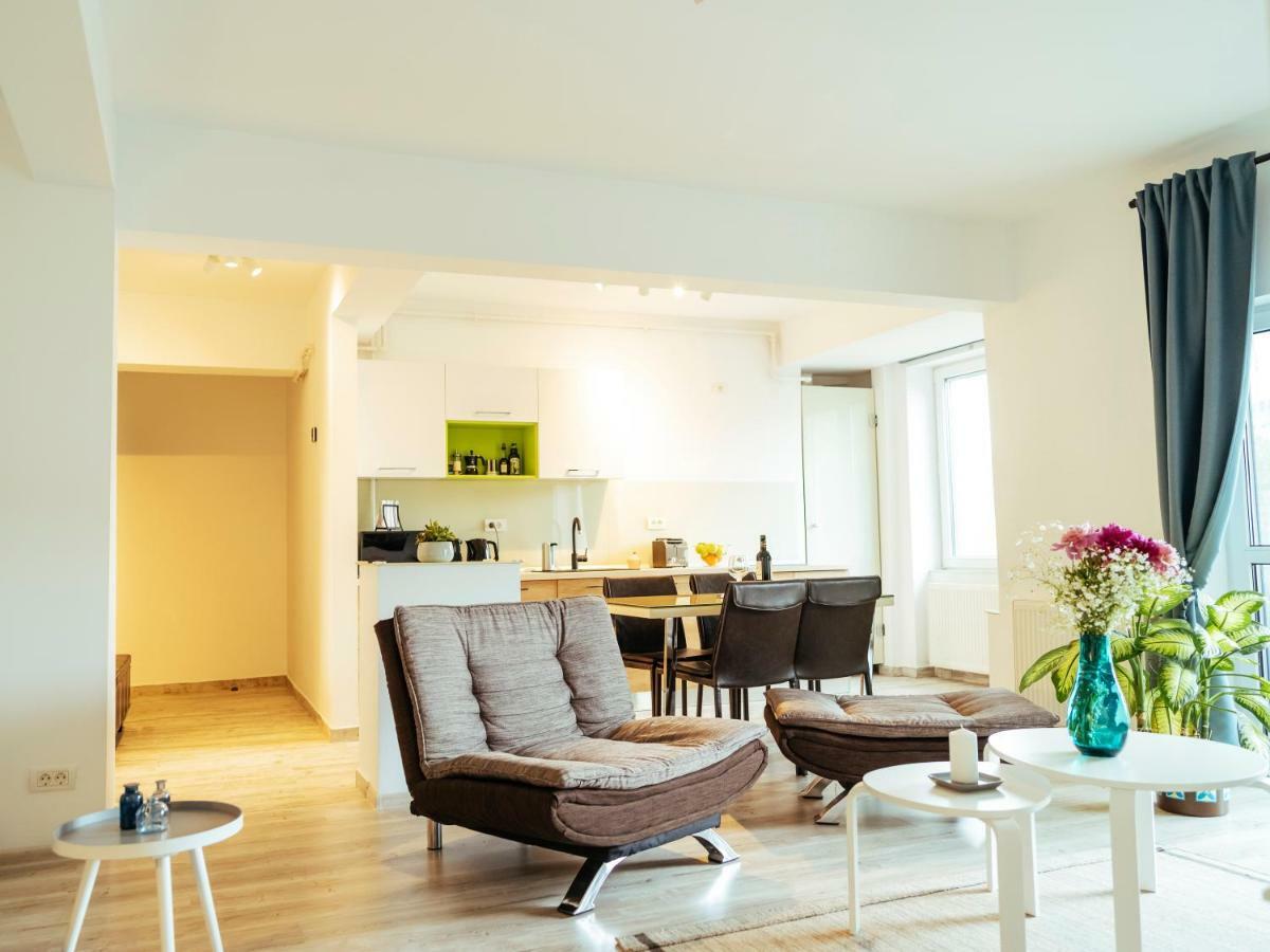 Bright And Spacious Central Apartment- Piata Amzei Bukurešť Exteriér fotografie
