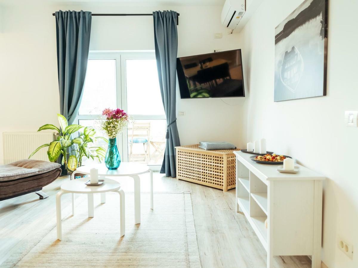 Bright And Spacious Central Apartment- Piata Amzei Bukurešť Exteriér fotografie