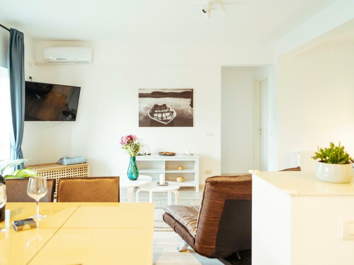 Bright And Spacious Central Apartment- Piata Amzei Bukurešť Exteriér fotografie