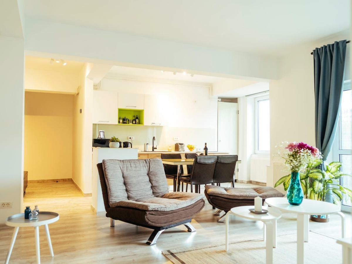 Bright And Spacious Central Apartment- Piata Amzei Bukurešť Exteriér fotografie
